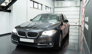 BMW 520D TOURING AUTO LUXURY completo
