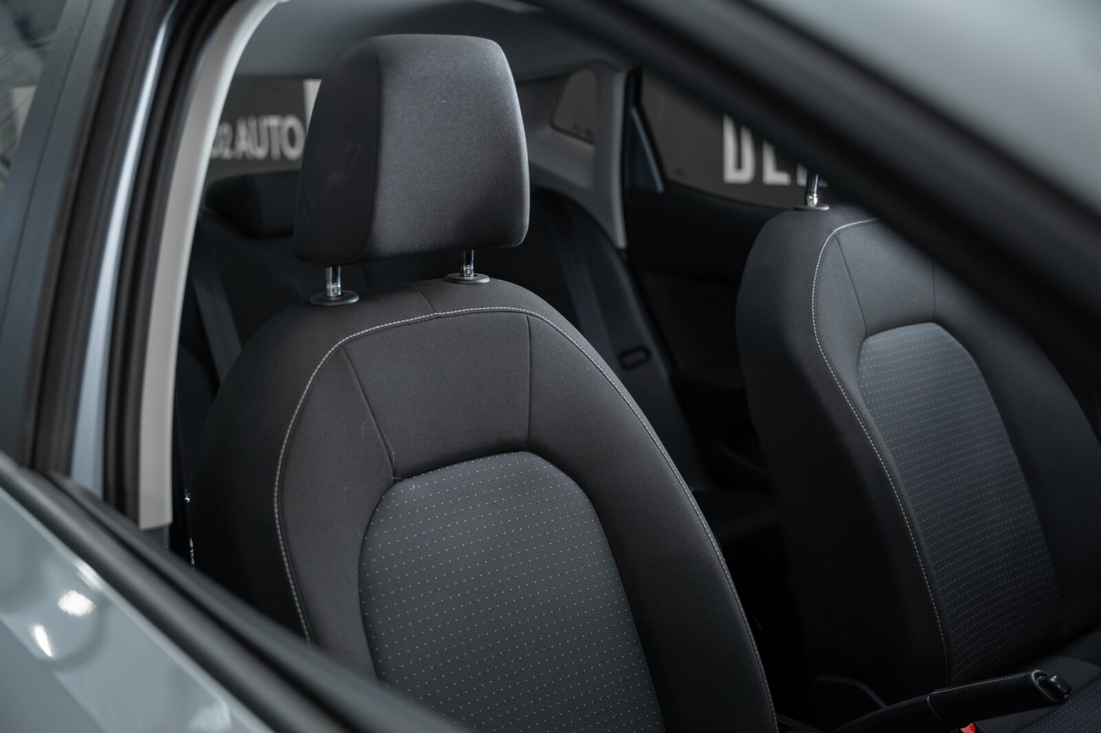 seat-ibiza-1.0-style-co2-stand-carros-automovel-comprar-pataias-17