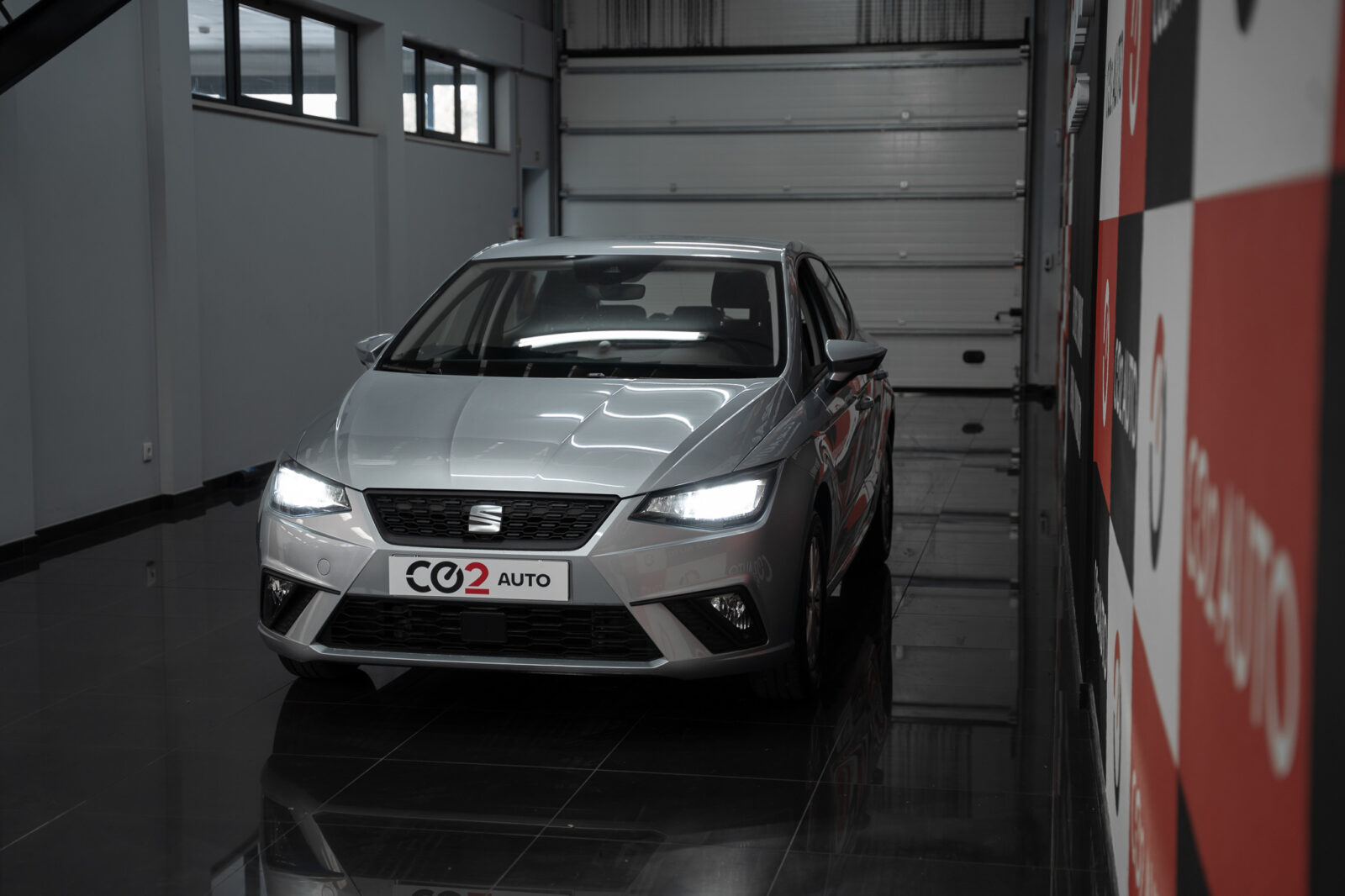 seat-ibiza-1.0-style-co2-stand-carros-automovel-comprar-pataias-3
