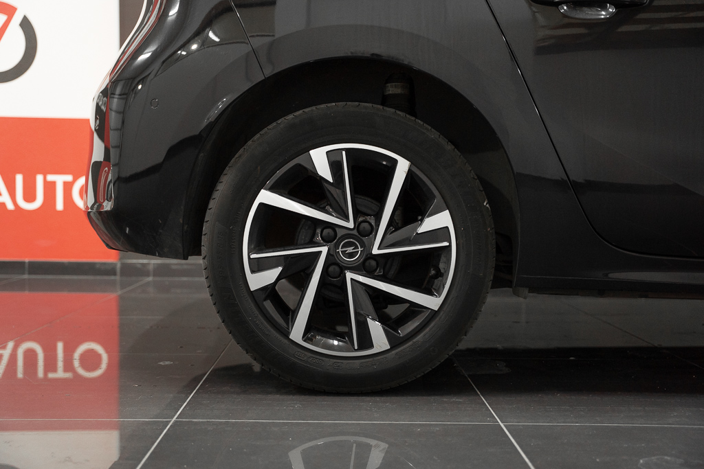 Aopel-corsa-preto-auto-co2-carros-pataias-3