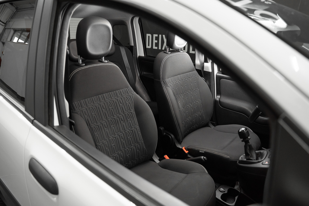 fiat-panda-1.0-hybrid-70cv-citylife-auto-co2-carros-pataias-11