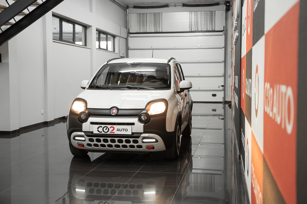 fiat-panda-1.0-hybrid-70cv-citylife-auto-co2-carros-pataias-3