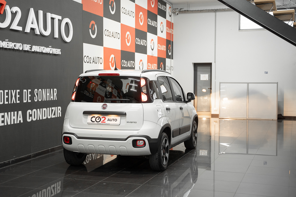 fiat-panda-1.0-hybrid-70cv-citylife-auto-co2-carros-pataias-7