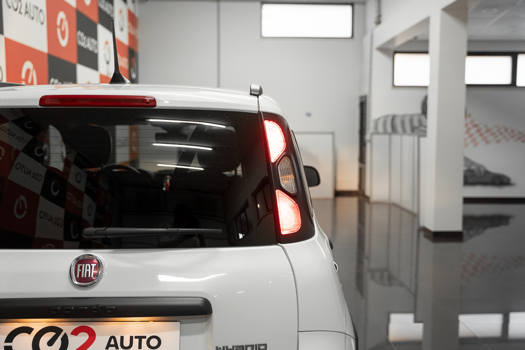 fiat-panda-1.0-hybrid-70cv-citylife-auto-co2-carros-pataias-8