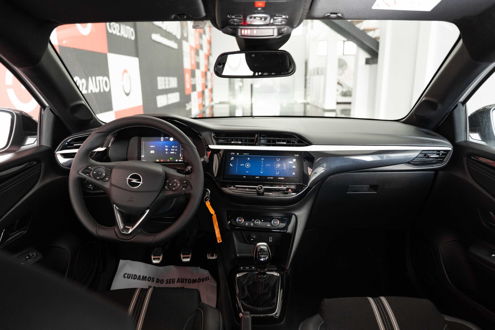 opel-corsa-co2-stand-carros-automovel-comprar-pataias-preto-11