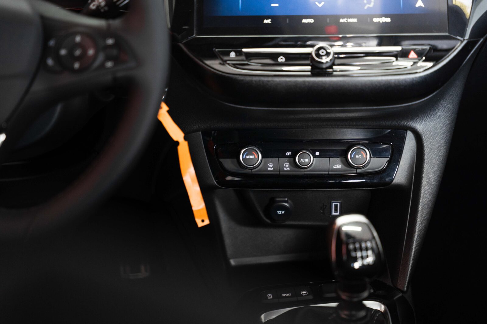 opel-corsa-co2-stand-carros-automovel-comprar-pataias-preto-12