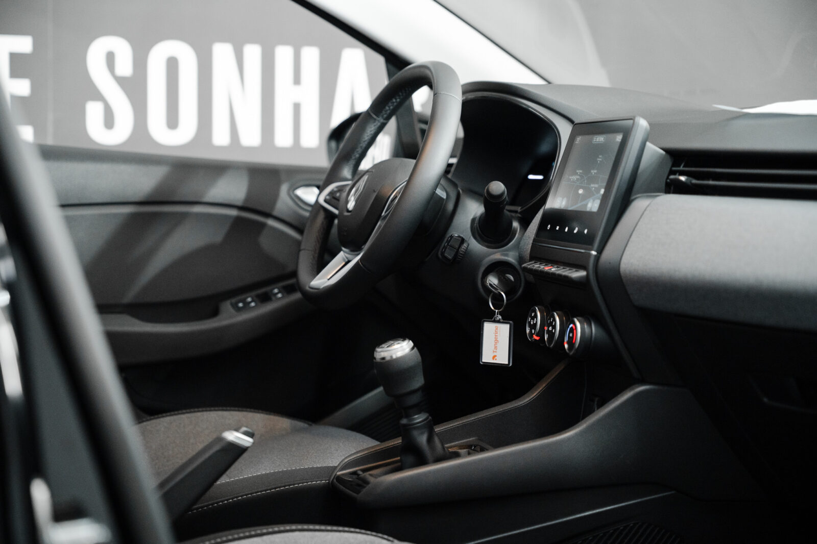 renault-clio-co2-preto-tce-1.0-evolution-stand-carros-automovel-comprar-pataias-16