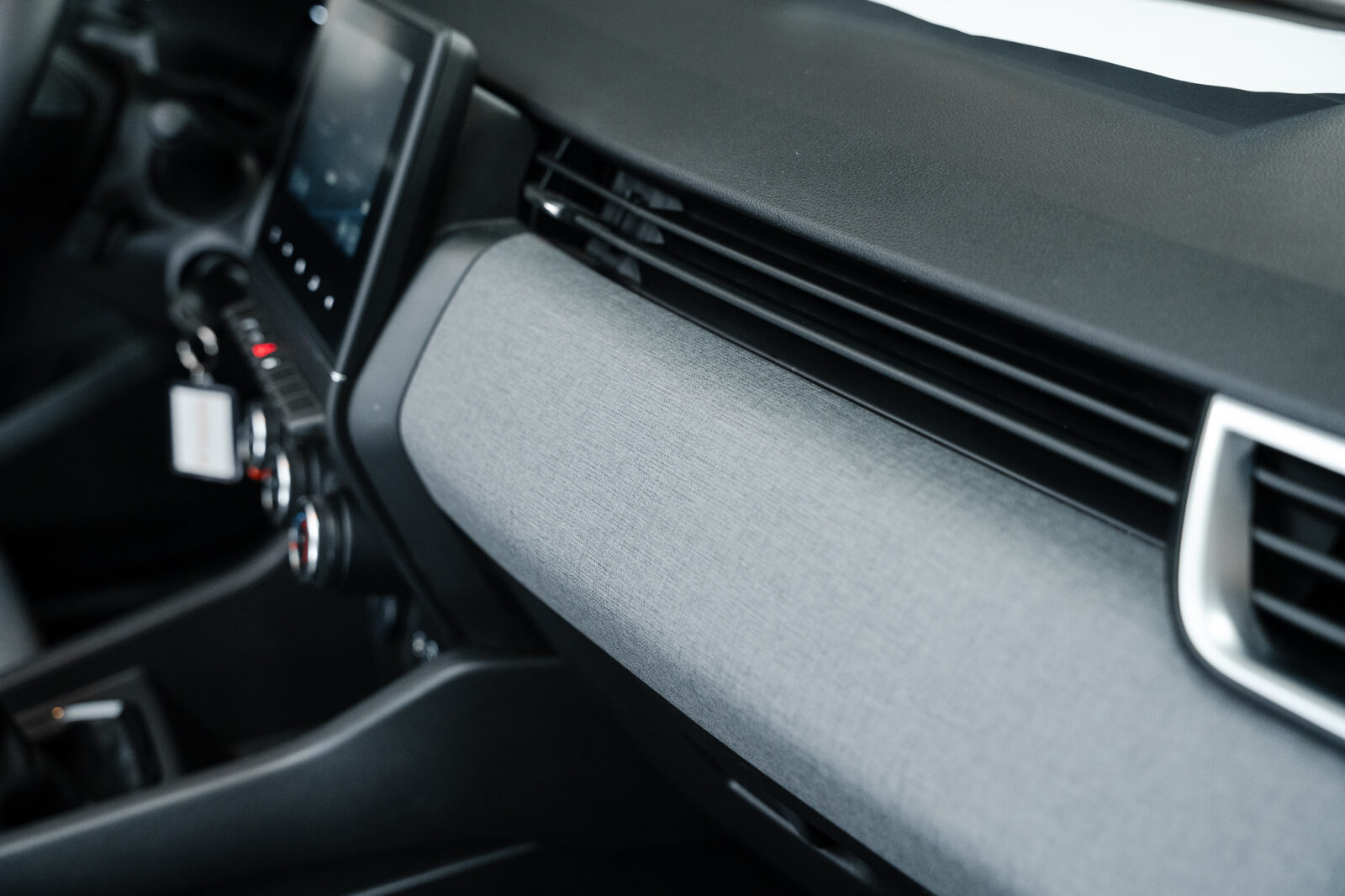 renault-clio-co2-preto-tce-1.0-evolution-stand-carros-automovel-comprar-pataias-19