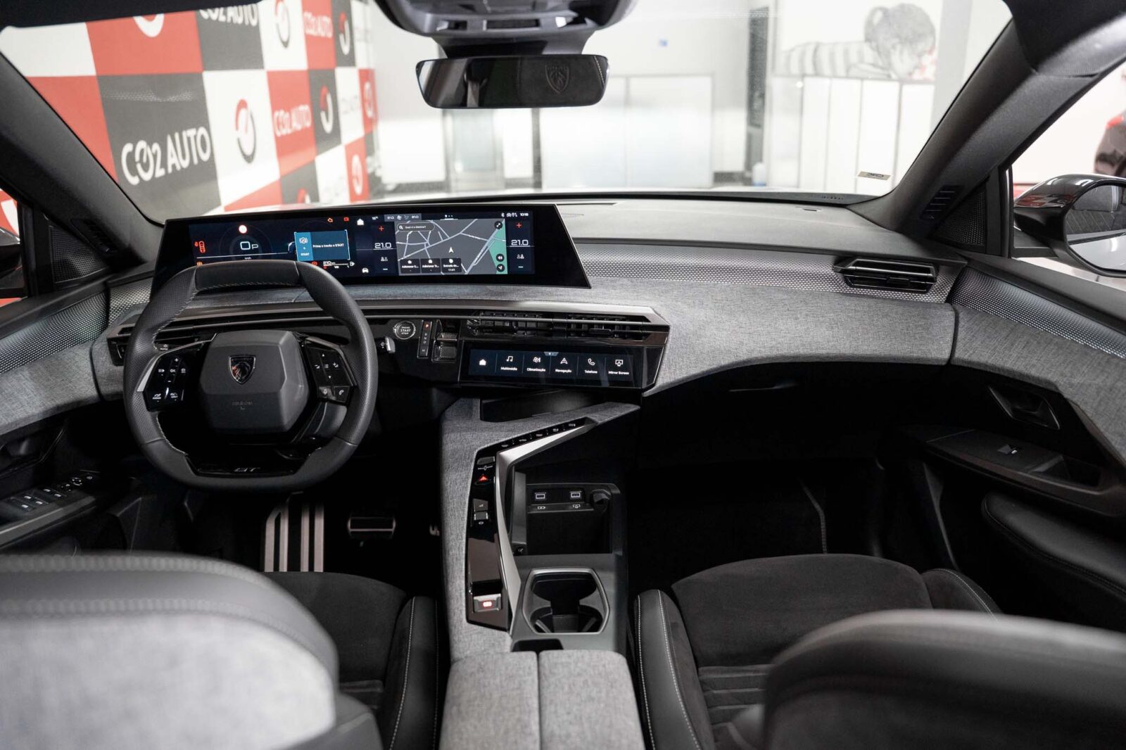 peugeot-3008-1.2-gt-hybrid-145-cv-co2-stand-carros-automovel-comprar-pataias-12