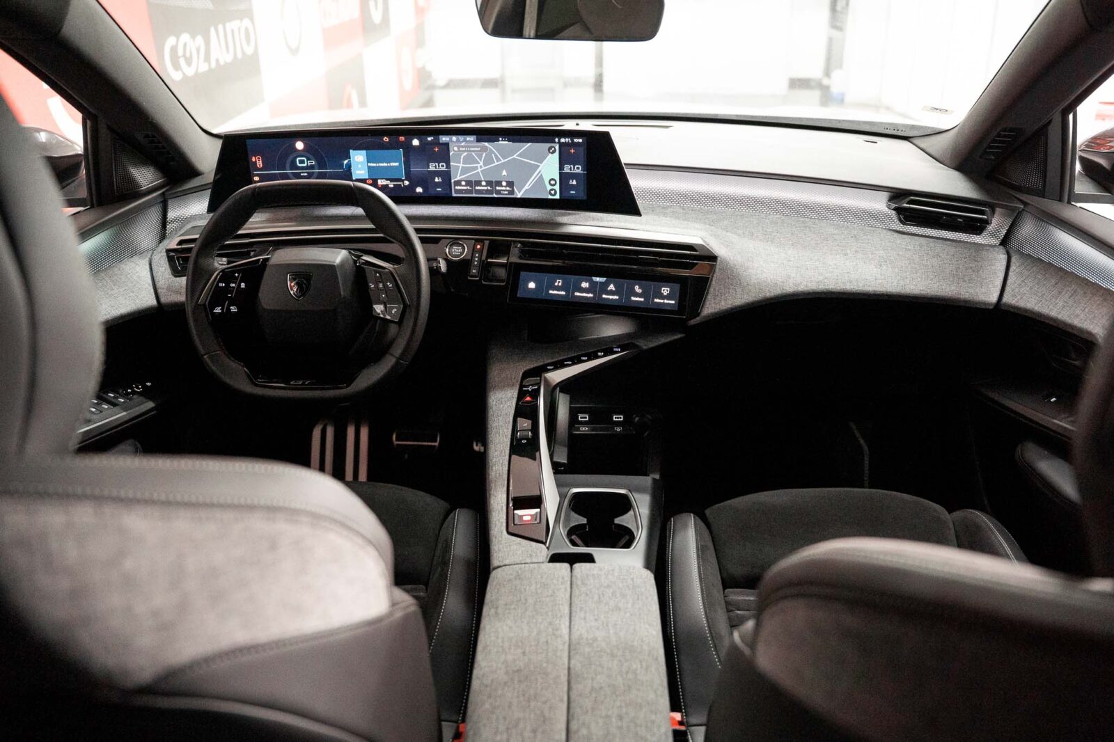 peugeot-3008-1.2-gt-hybrid-145-cv-co2-stand-carros-automovel-comprar-pataias-17