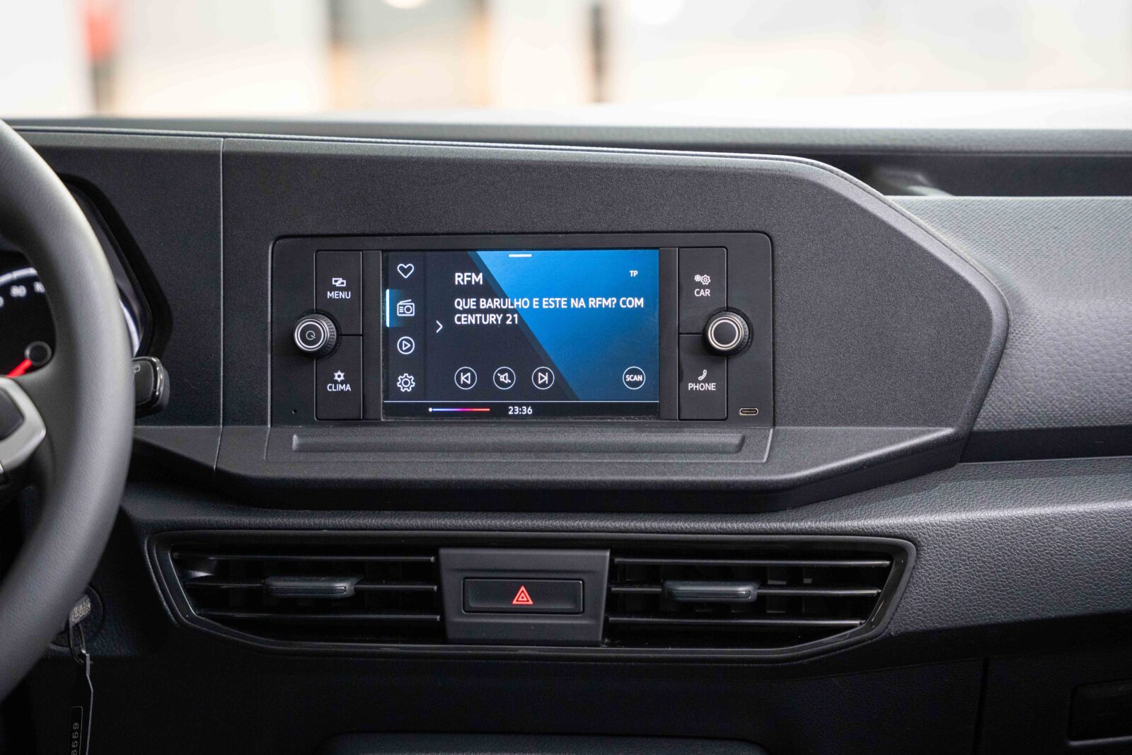 volkswagen-caddy-7-lugares-co2-pataias-cinzento-12
