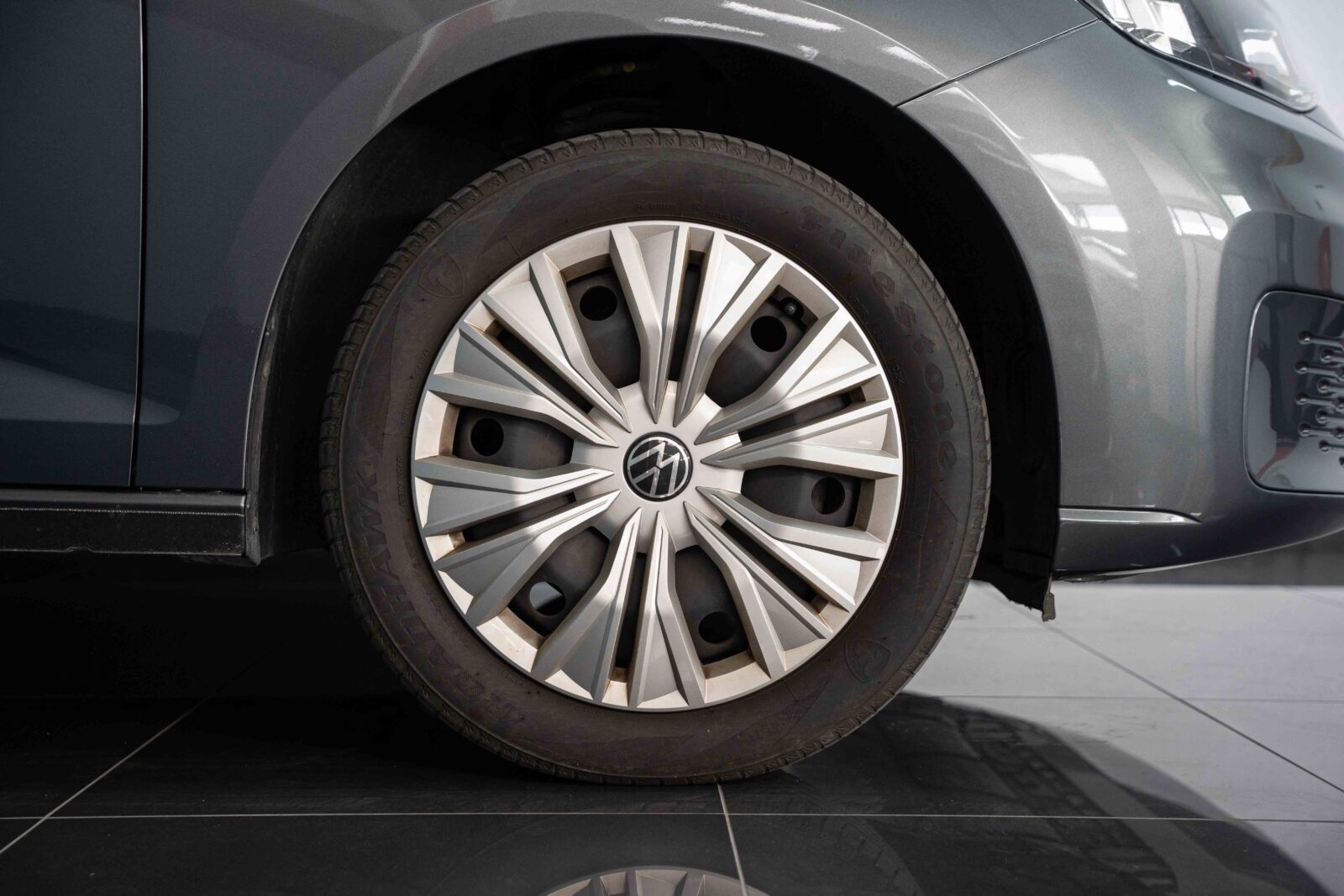 volkswagen-caddy-7-lugares-co2-pataias-cinzento-4