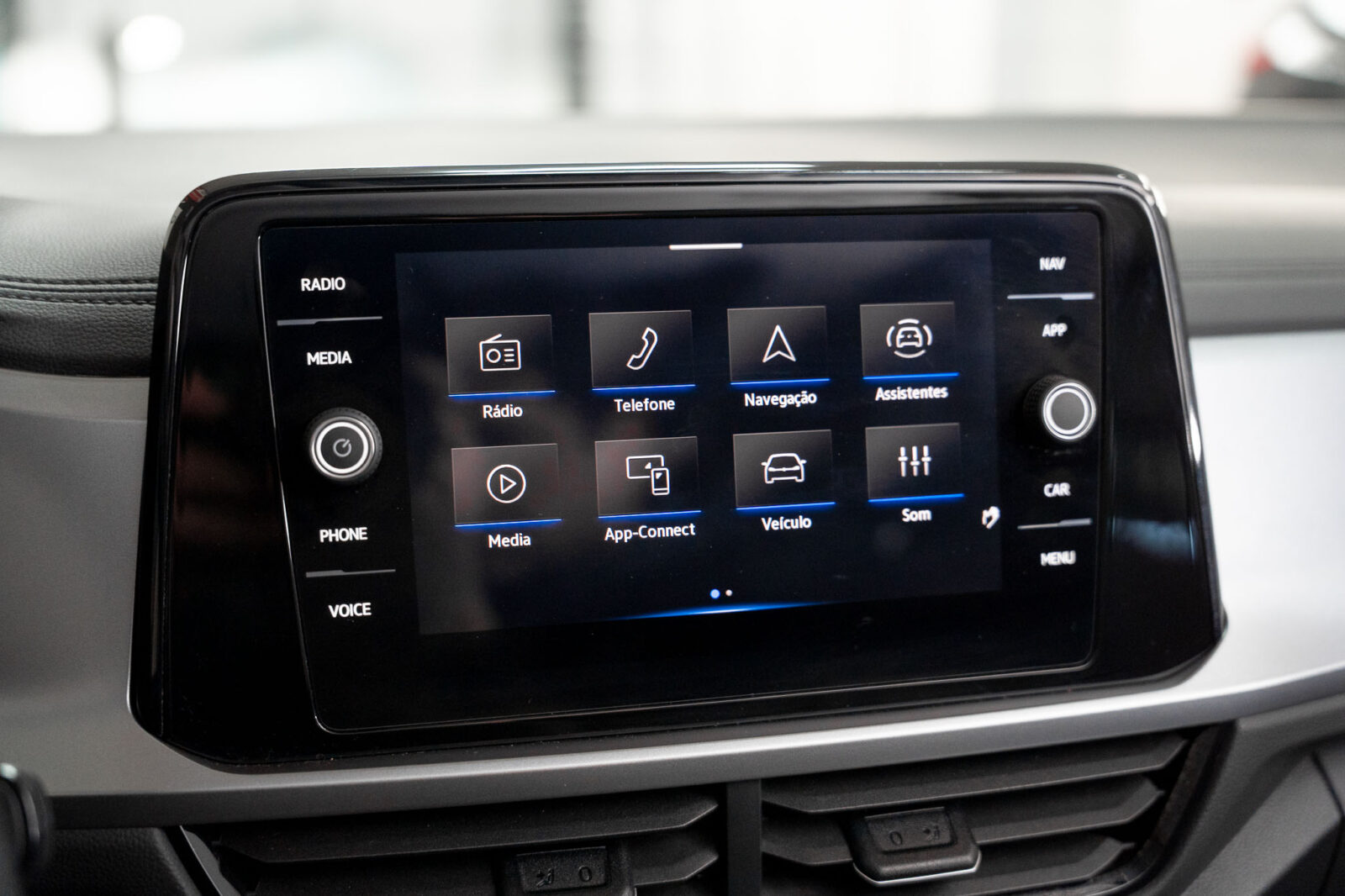 volkswagen-t-roc-1.0-tsi-urban-stand-carros-automovel-comprar-pataias-19