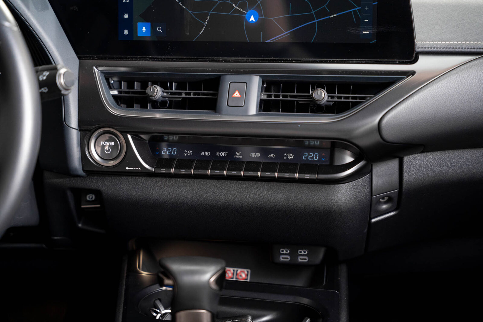 lexus-ux-250h-stand-carros-automovel-comprar-pataias-15