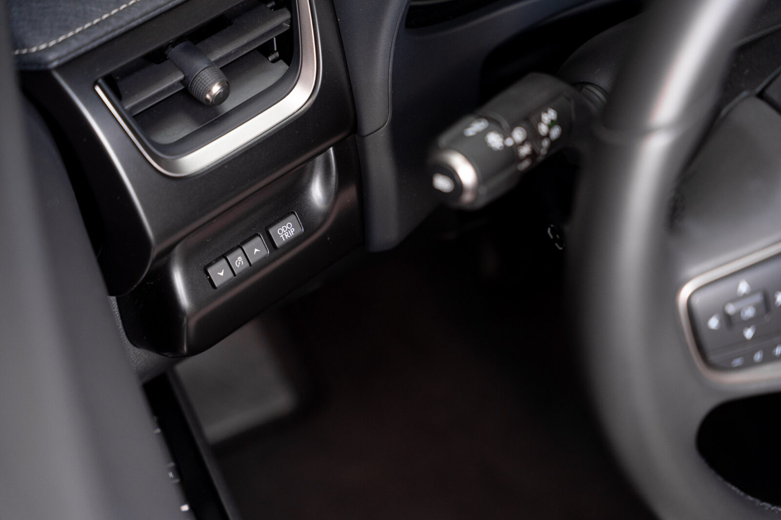 lexus-ux-250h-stand-carros-automovel-comprar-pataias-27