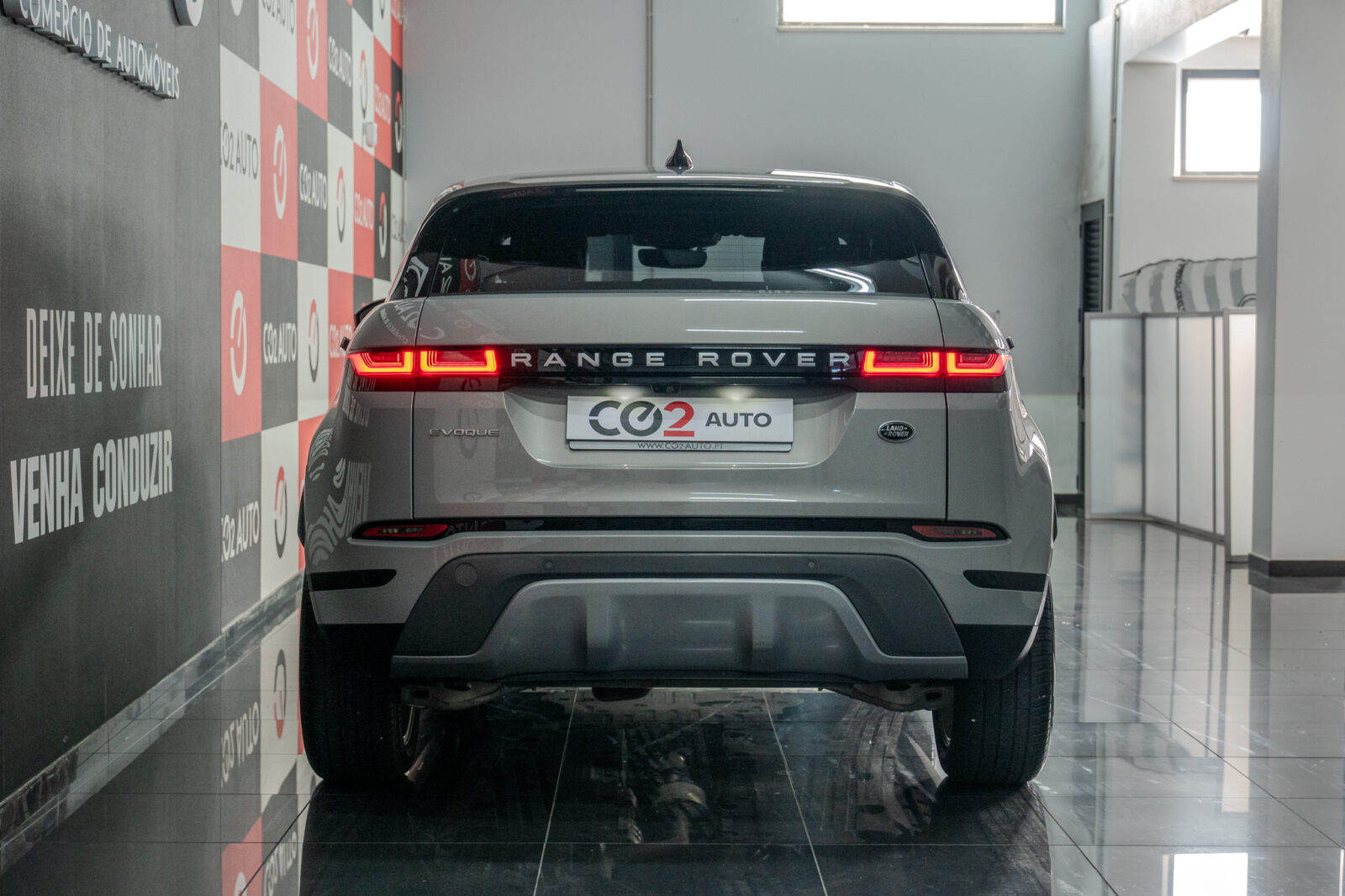 range_evoque-07