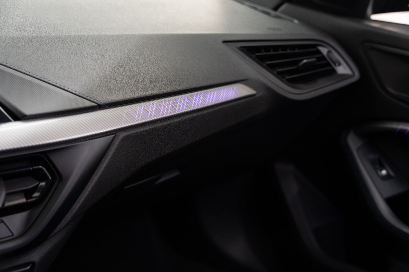 bmw-116-d-pack-m-auto-co2-stand-carros-automovel-comprar-pataias-18