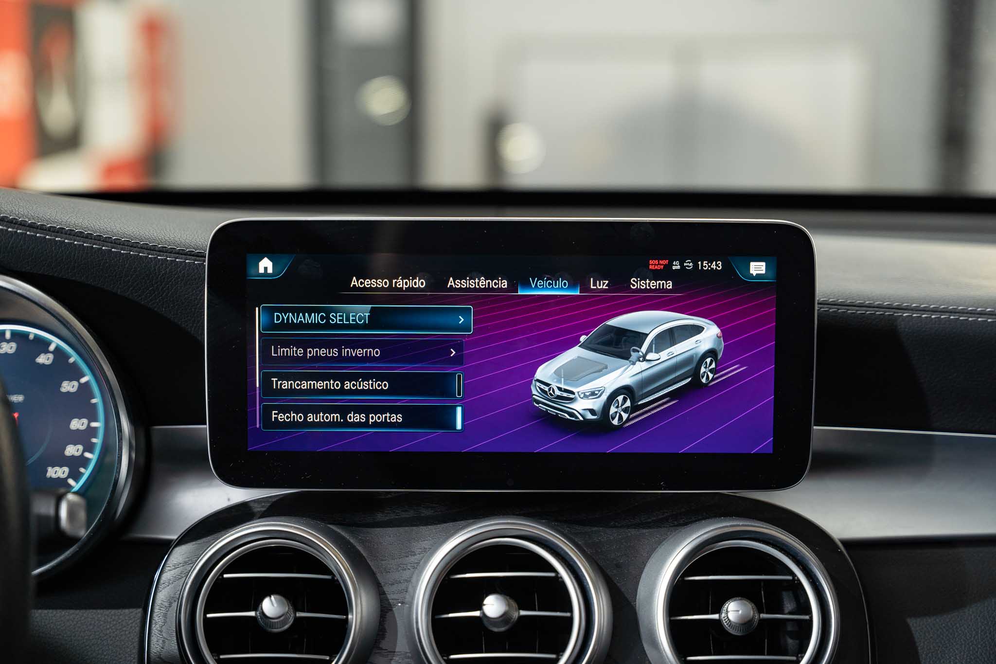 mercedes-benz-glc-300-coupe-amg-4-matic-co2-stand-carros-automovel-comprar-pataias-13