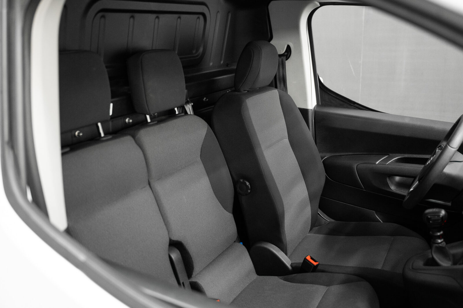 opel-combo-branca-auto-co2-stand-carros-automovel-comprar-pataias-25