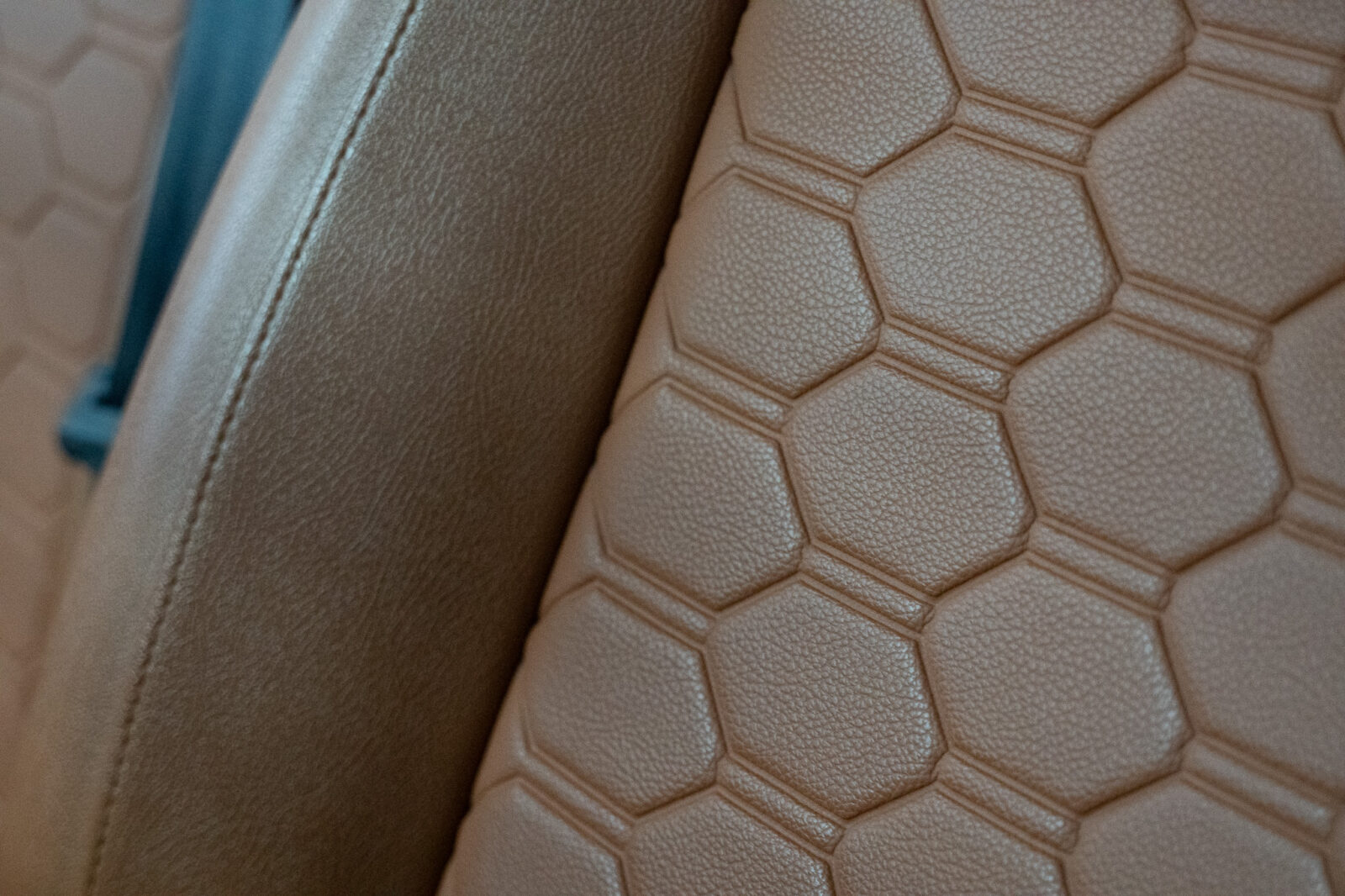 opel_vivaro_preta-16