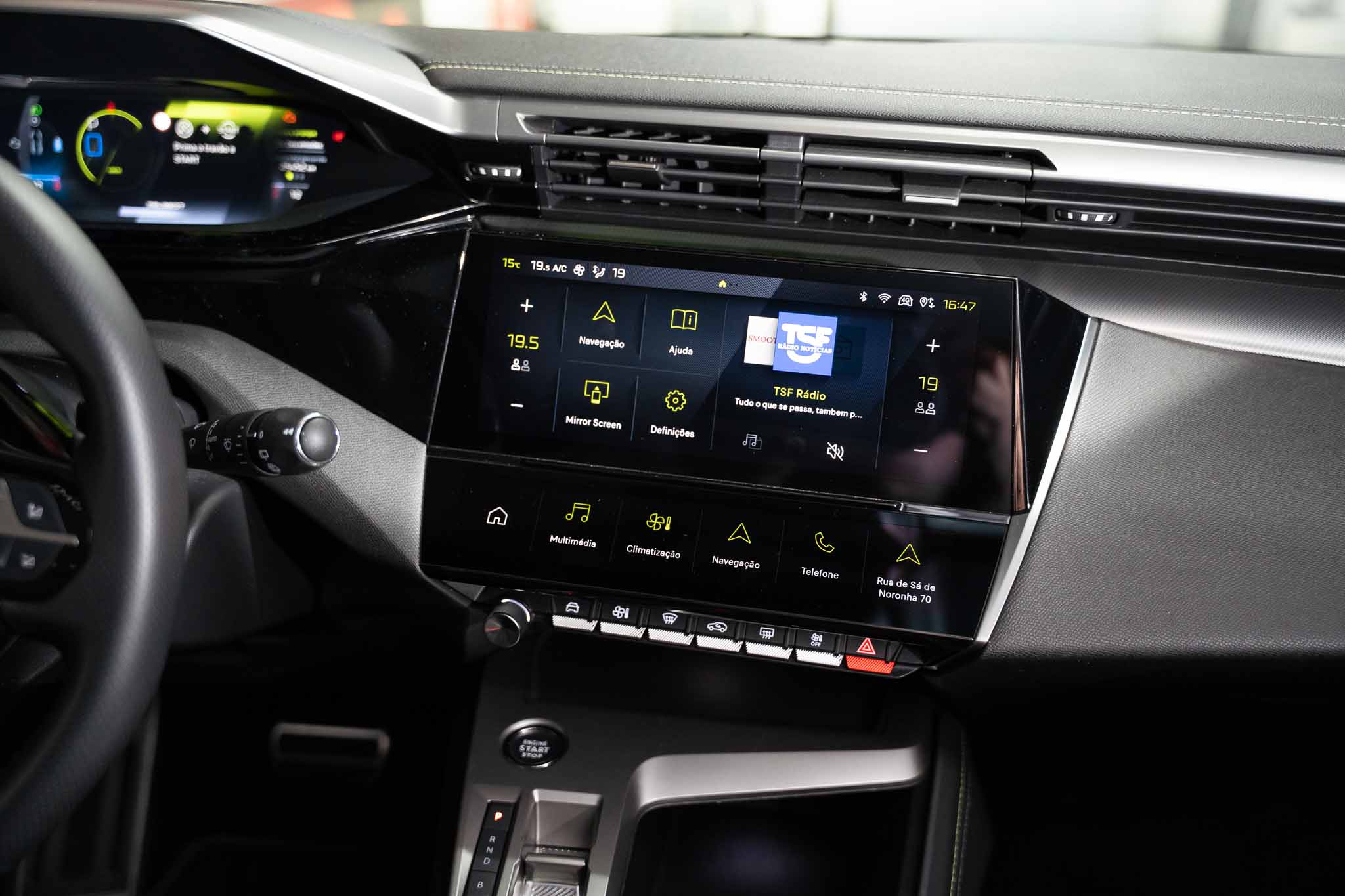 peugeot-308-gt-plug-in-hybrid-180-cv-eat-co2-stand-carros-automovel-comprar-pataias-18