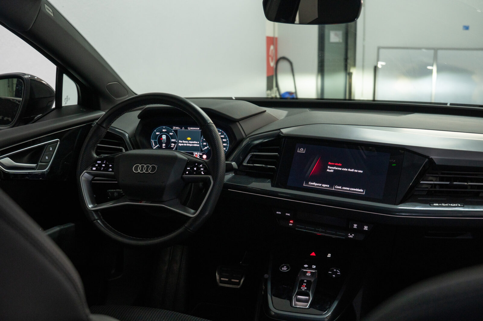 audi_q4_80-15