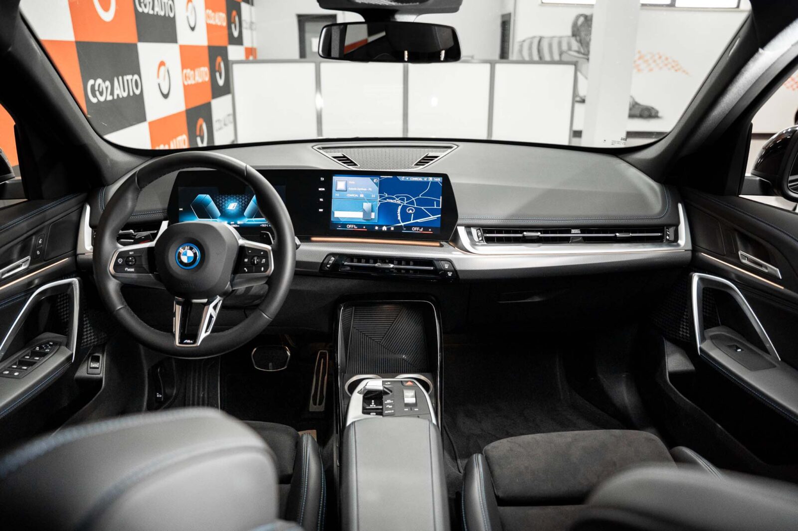 bmw-x1-preto-co2-stand-carros-automovel-comprar-pataias-10