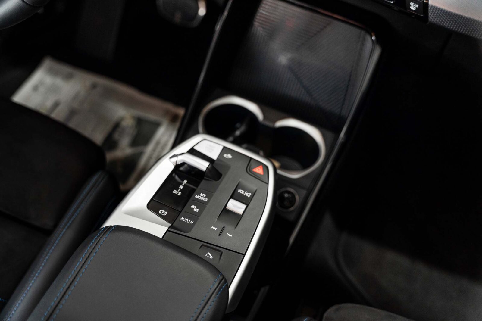 bmw-x1-preto-co2-stand-carros-automovel-comprar-pataias-13