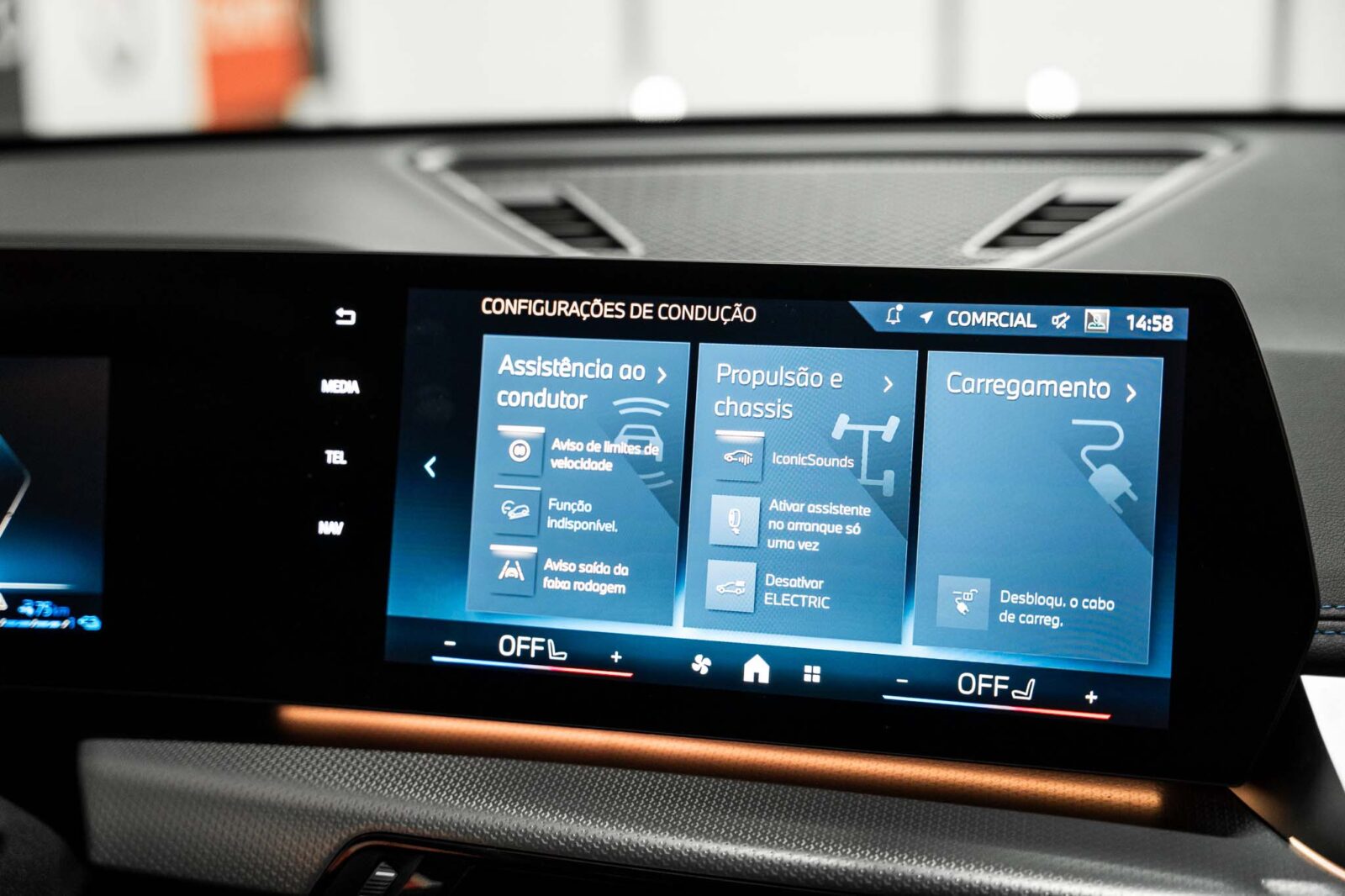 bmw-x1-preto-co2-stand-carros-automovel-comprar-pataias-15