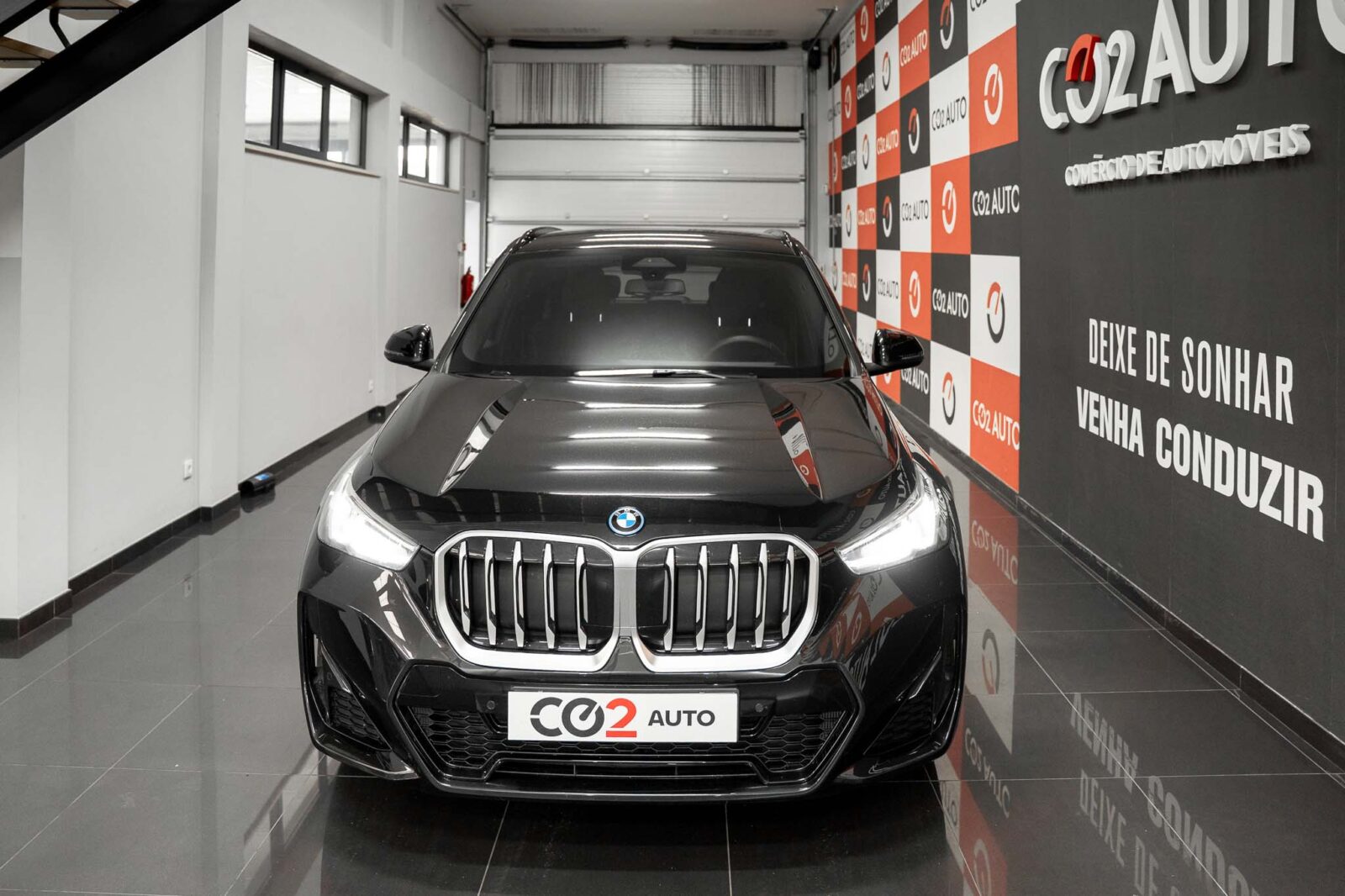 bmw-x1-preto-co2-stand-carros-automovel-comprar-pataias-2