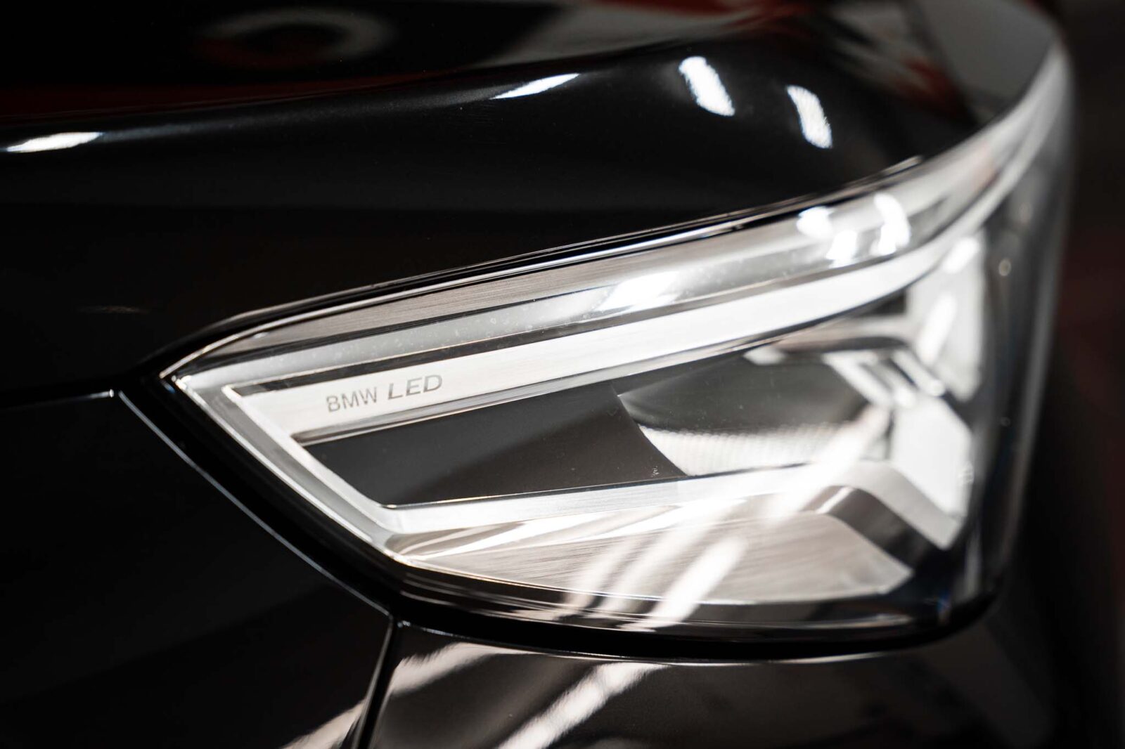 bmw-x1-preto-co2-stand-carros-automovel-comprar-pataias-29