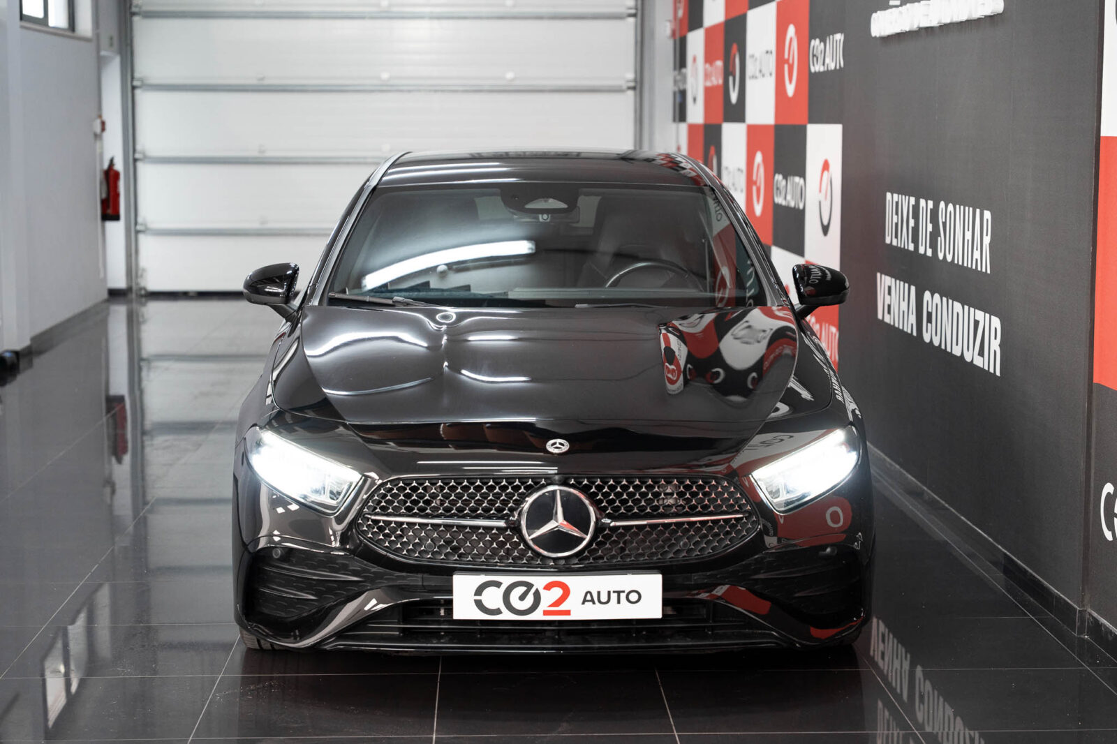 mercedes-benz-classe-a-200-amg-line-stand-carros-automovel-comprar-pataias-42-stand-carros-automovel-comprar-pataias-20