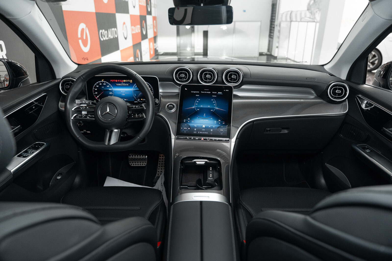 mercedes-benz-glc-300de-4matic-co2-stand-carros-automovel-comprar-pataias-16