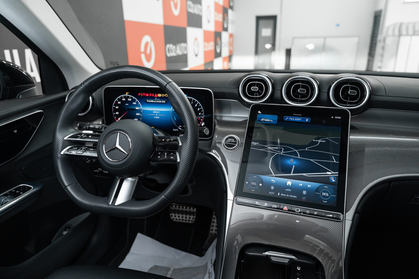 mercedes-benz-glc-300de-4matic-co2-stand-carros-automovel-comprar-pataias-27