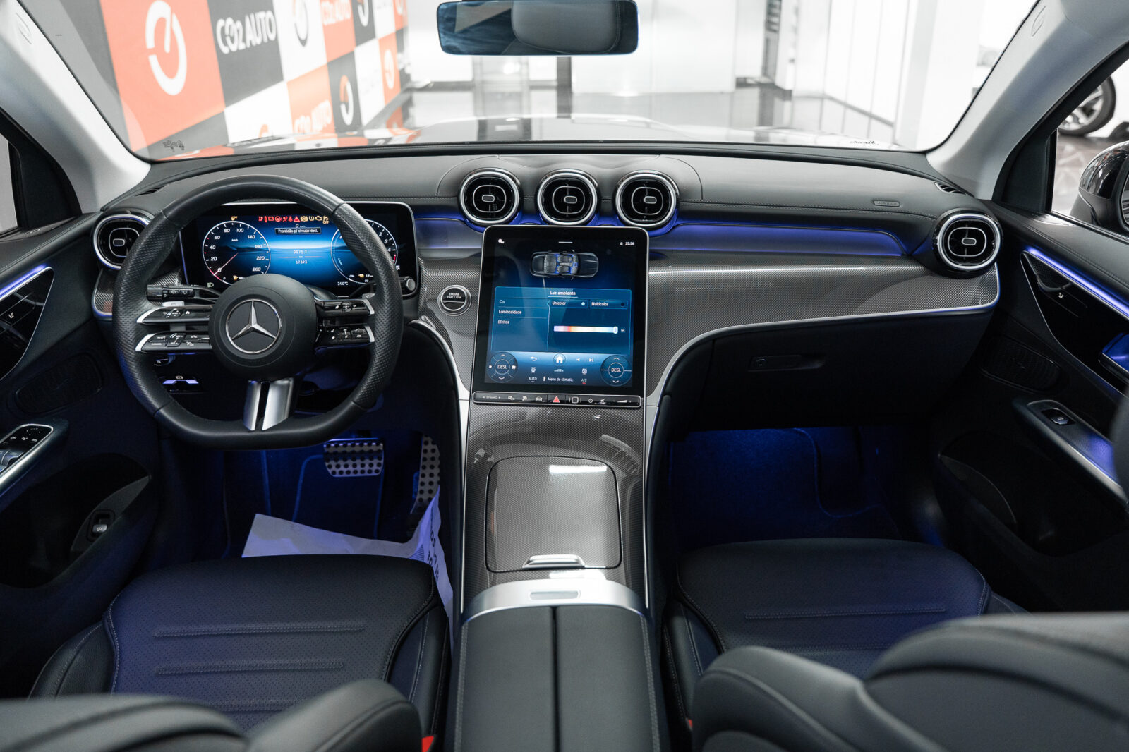 mercedes-benz-glc-300de-4matic-co2-stand-carros-automovel-comprar-pataias-29