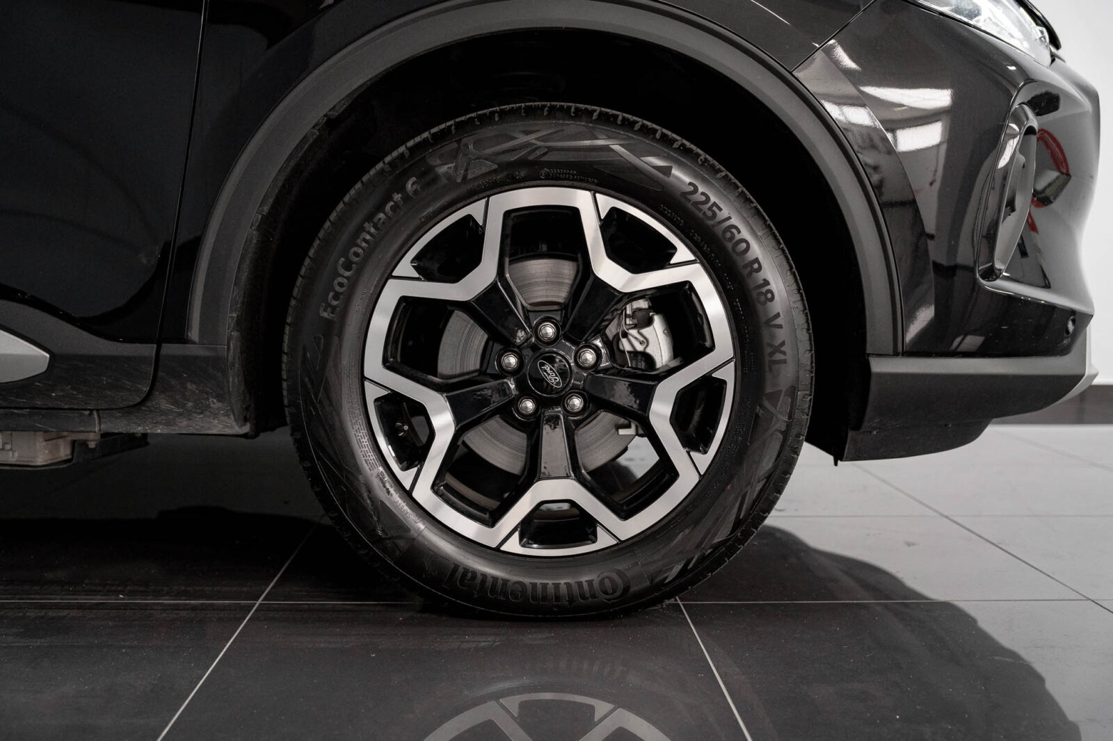 Aford-kuga-hybrid-plugin-hybrid-seminovo-comprar-stand-co2-auto-pataias-29