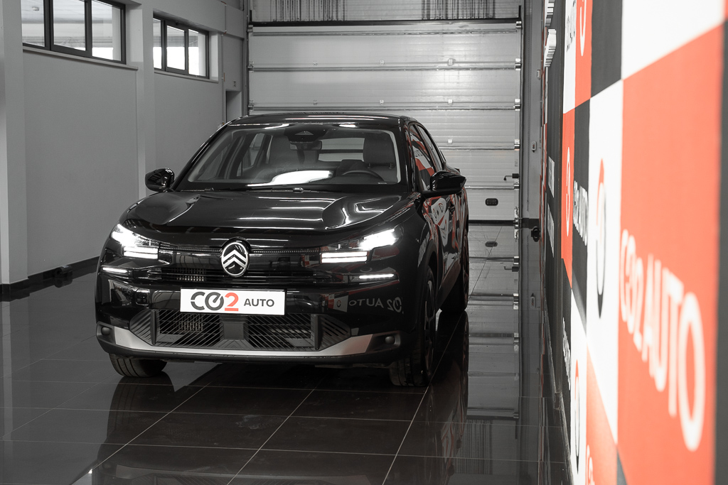 citroen-c4-preto-automatico-co2-carros-pataias-19