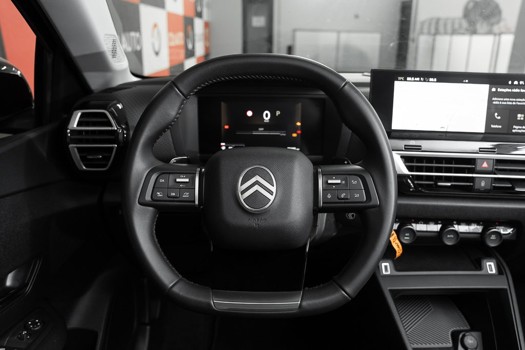 citroen-c4-preto-automatico-co2-carros-pataias-26