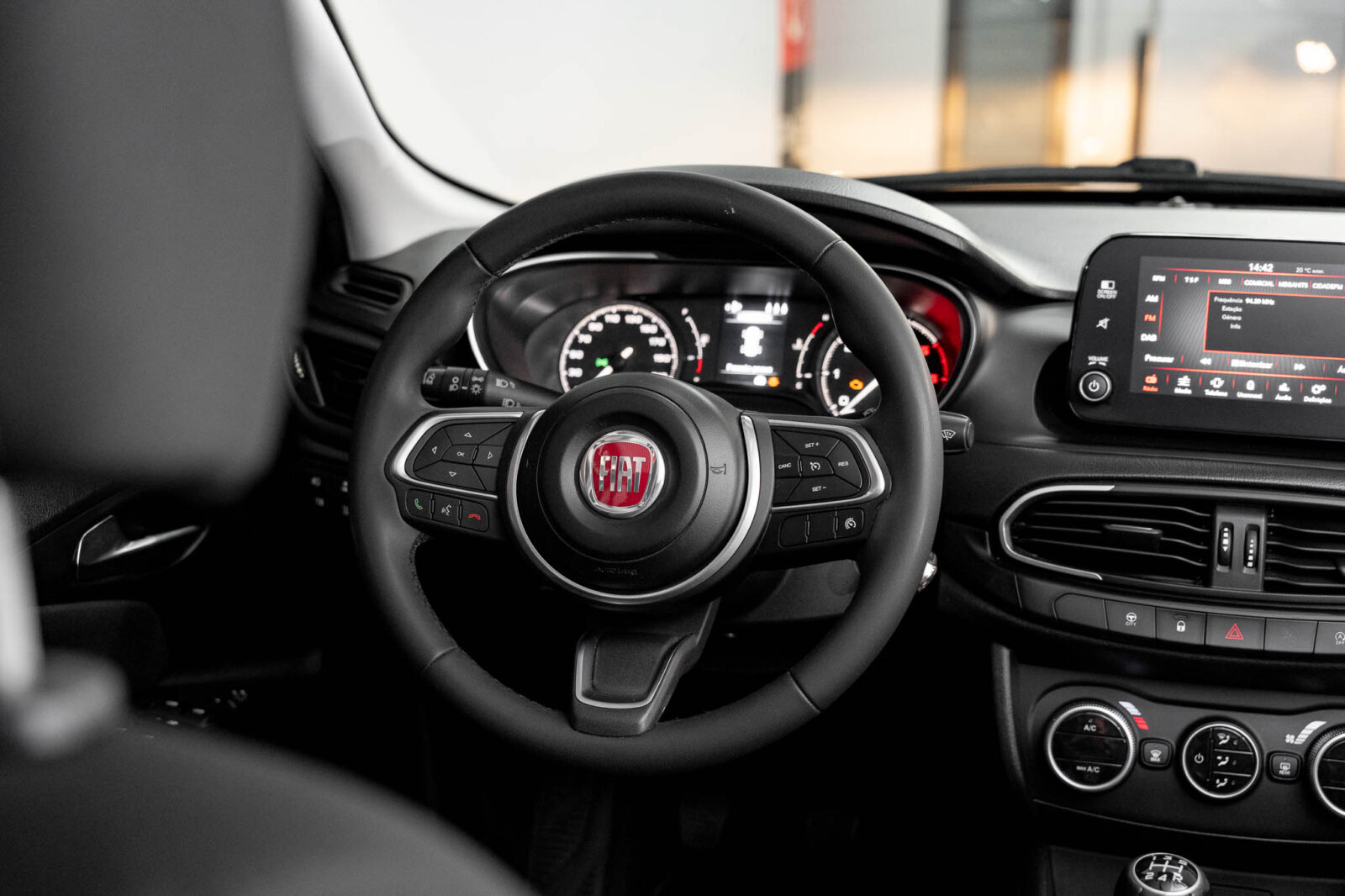 fiat-tipo-13-multijet-street-diesel-95cv-2022-usado-comprar-stand-co2-auto-pataias-11