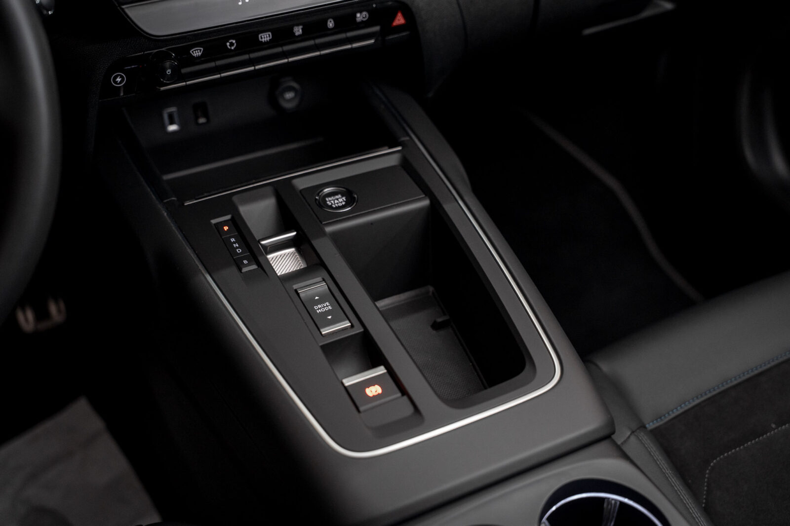 citroen-c5-1.6-hybrid-plus-e-eat8-co2-stand-carros-automovel-comprar-pataias-12