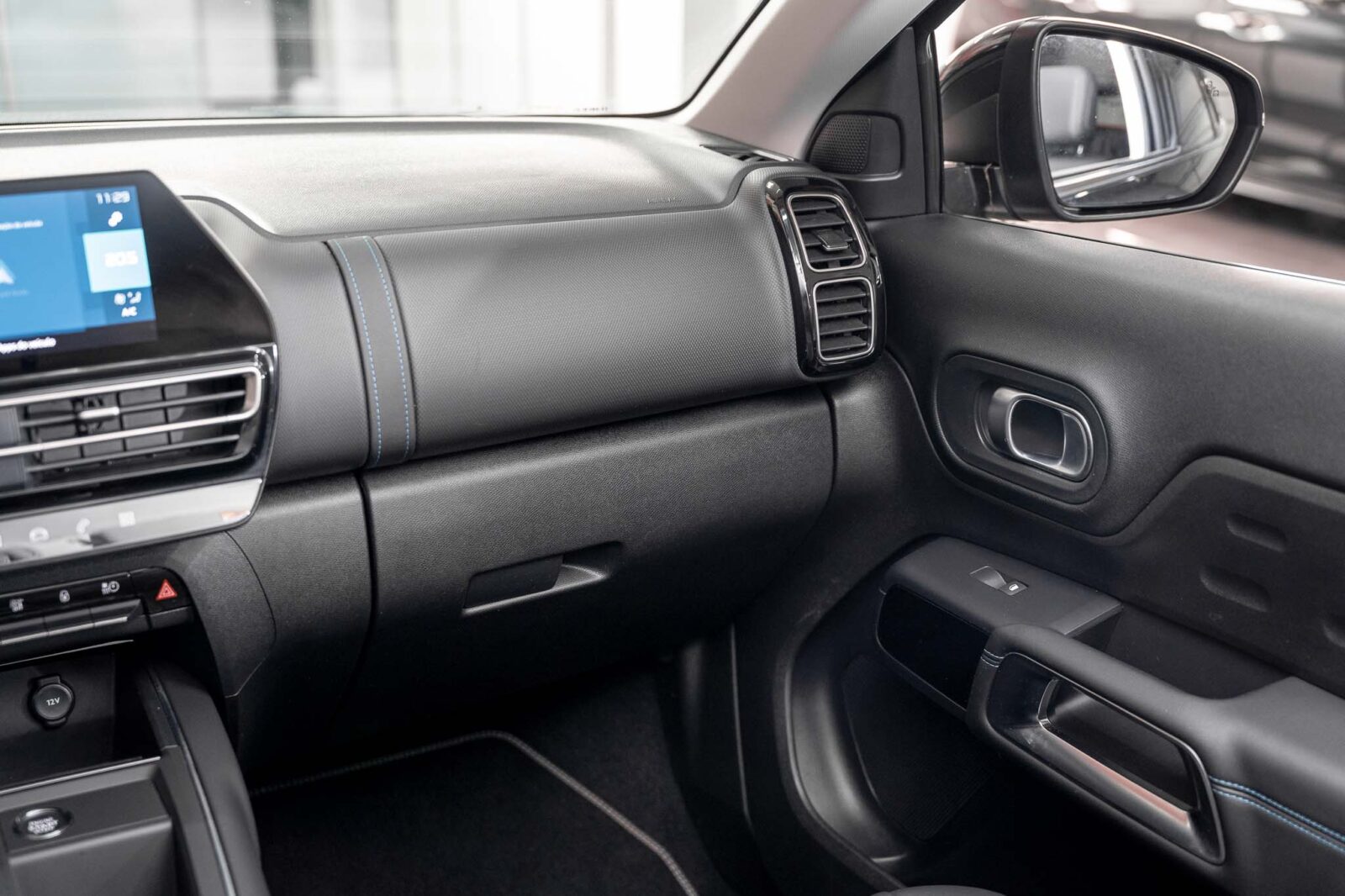 citroen-c5-1.6-hybrid-plus-e-eat8-co2-stand-carros-automovel-comprar-pataias-21