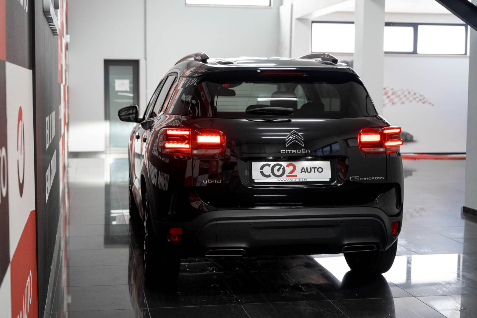 citroen-c5-1.6-hybrid-plus-e-eat8-co2-stand-carros-automovel-comprar-pataias-6