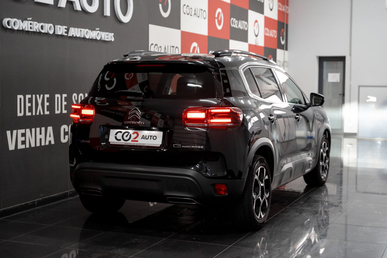 citroen-c5-1.6-hybrid-plus-e-eat8-co2-stand-carros-automovel-comprar-pataias-7