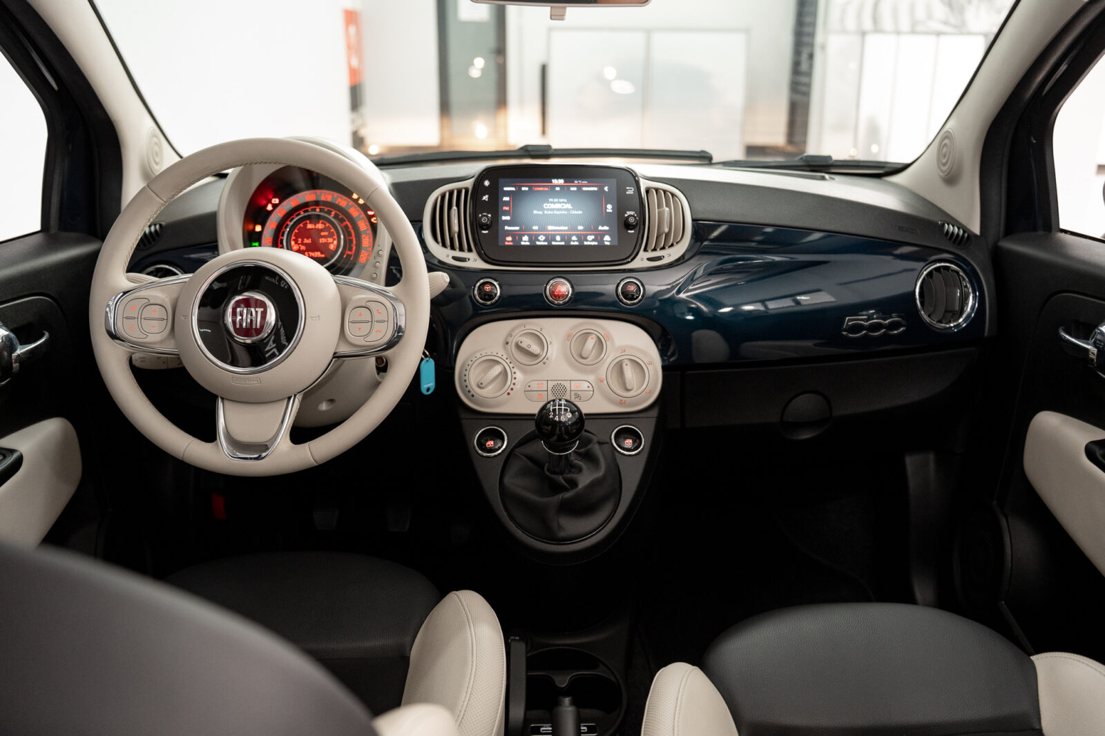 fiat-500-dolcevita-hybrid-co2-stand-carros-automovel-comprar-pataias-41