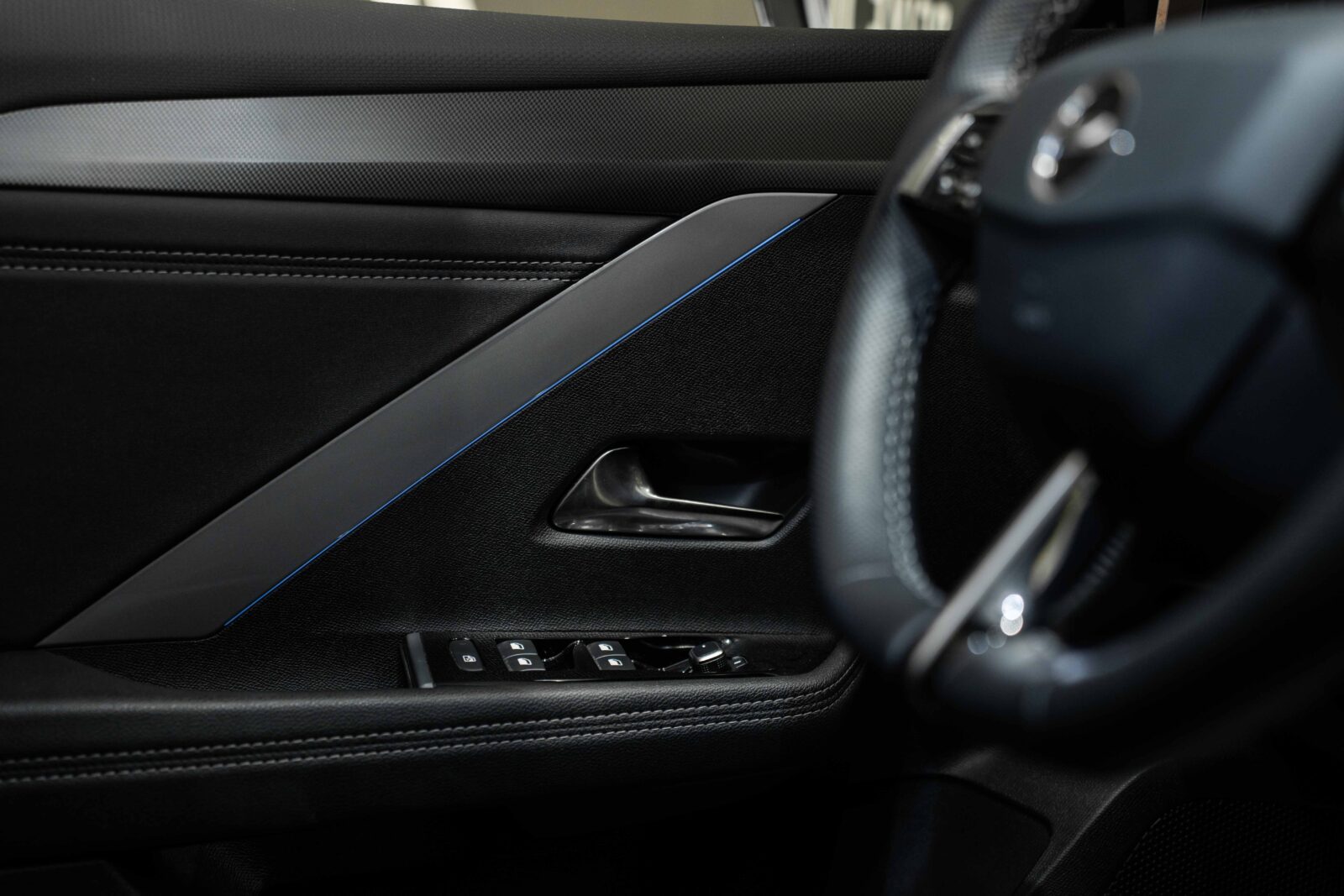 opel-astra-co2-stand-carros-automovel-comprar-pataias-cinzento-preto-14