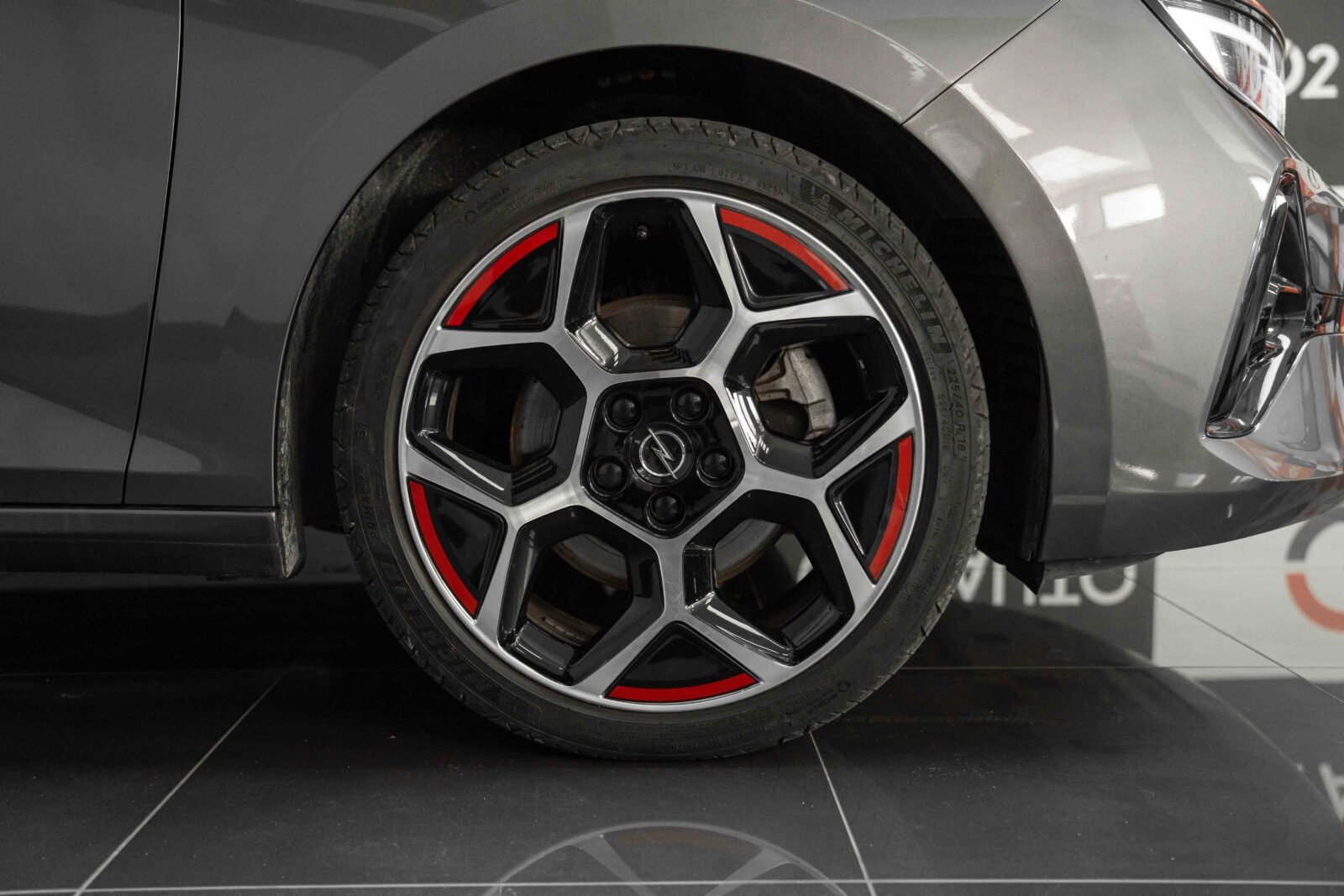opel-astra-co2-stand-carros-automovel-comprar-pataias-cinzento-preto-4