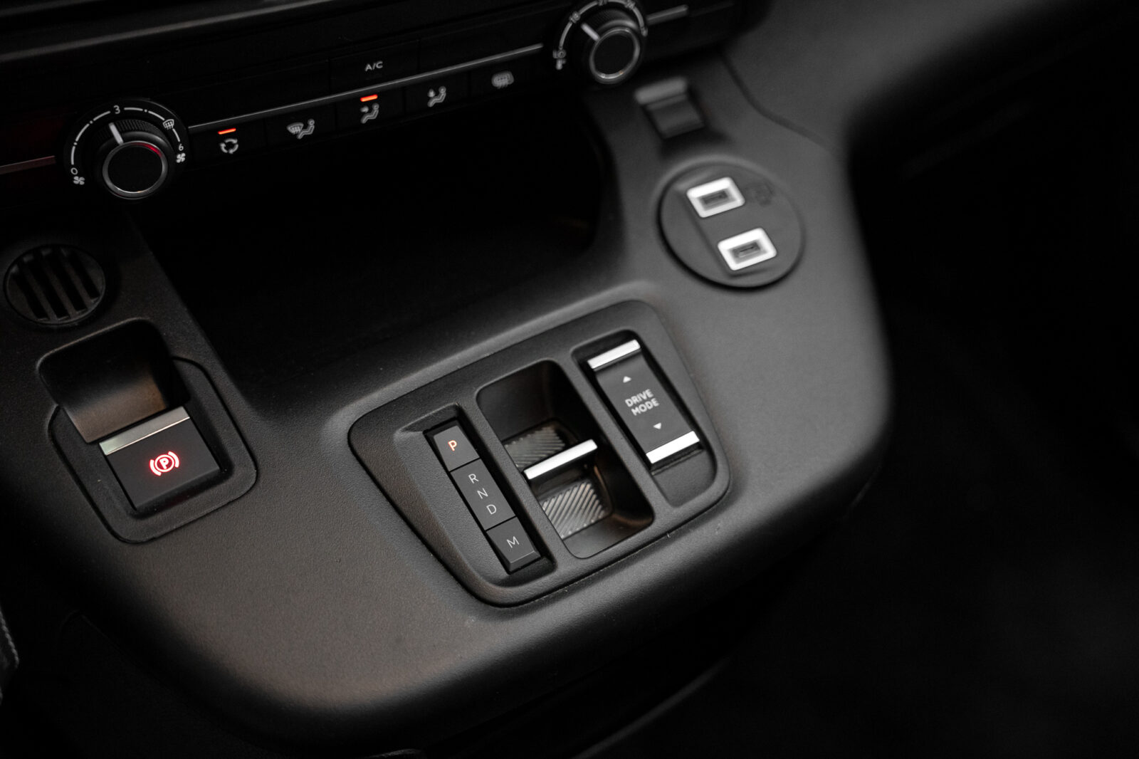 peugeot-partner-l1h1-1-5-100cv-co2-stand-carros-automovel-comprar-pataias-14