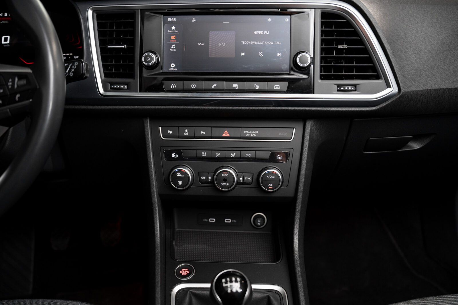 seat-ateca-1-0-tsi-style-co2-stand-carros-automovel-comprar-pataias-42