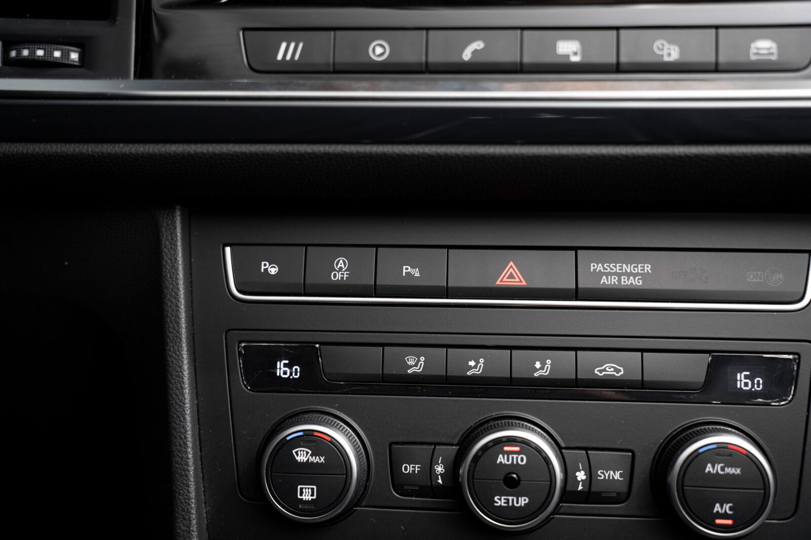 seat-ateca-1-0-tsi-style-co2-stand-carros-automovel-comprar-pataias-43