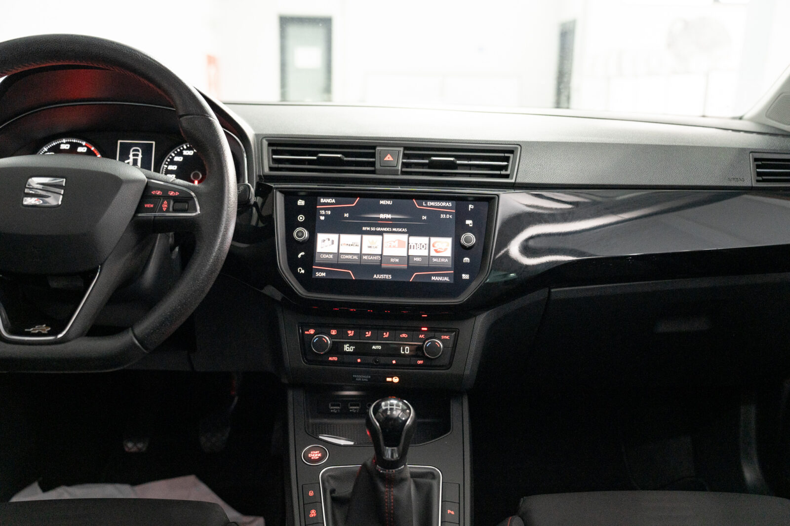 seat-ibiza-1-0-eco-tsi-fr-co2-stand-carros-automovel-comprar-pataias-44